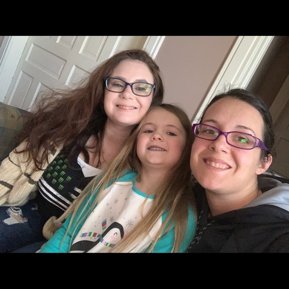 Meet your Posher, Ashlee - Picture 8 of 8